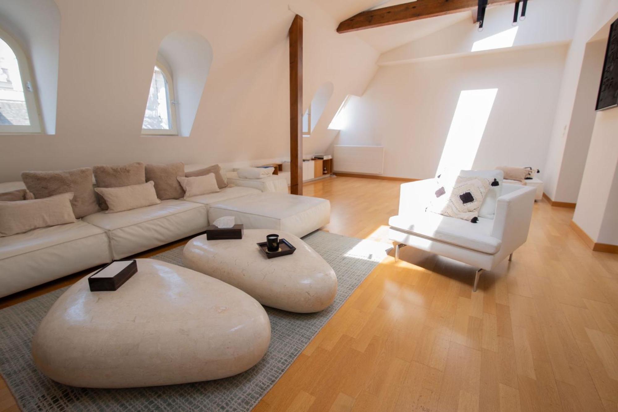 Apartment Triangle D'or *